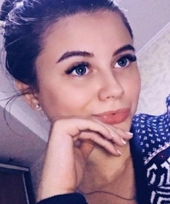 Я умею создавать атмосферу страсти и сексуального блаженства, воплощая все твои фантазии в реальность.
Мои услуги включают классический и эротический массаж, стриптиз, оральный секс, горячие игры и многое другое. Я всегда рада и открыта для экспериментов, чтобы каждый наш встреча была неповторимой и удовлетворяла твои самые сокровенные желания.
Отзывы обо мне говорят о моей профессионализме и том, как я умею удовлетворять своих клиентов. Мои фото настоящие и я гарантирую тебе полную конфиденциальность и приятную атмосферу.
Не упусти возможность испытать настоящий коктейль страсти и наслаждения со мной в Москве. ⭐ Напиши мне прямо сейчас и погрузись в мир удовольствия и наслаждения, который ты заслуживаешь! ⭐ Регина